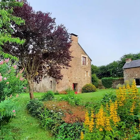 Les De La Petite Taupe - Akotee Holiday home *