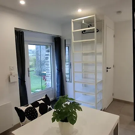 Les De La Petite Taupe - Akotee *